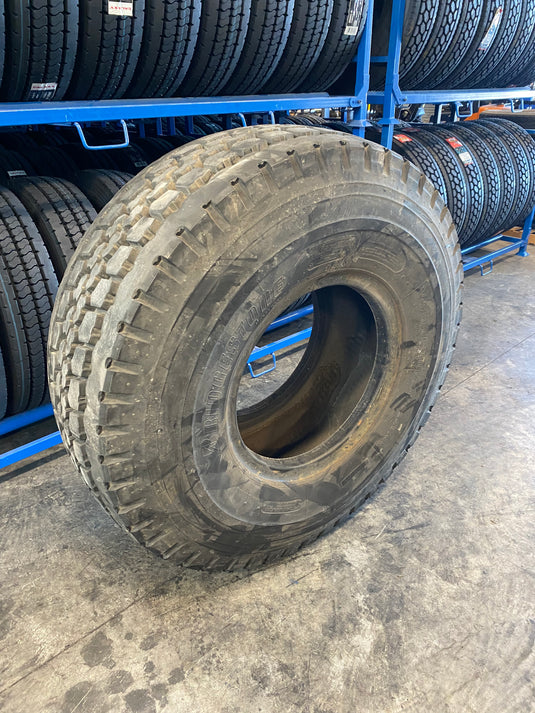 525/80R25 176F Bridgestone VHS E-2 TL / New / OLD / DOT