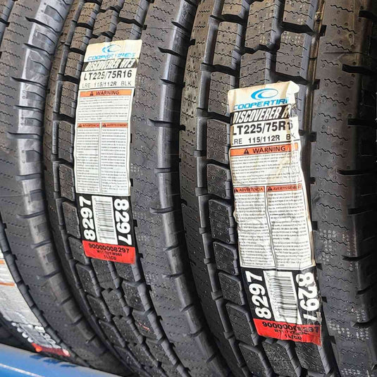 LT225/75R16 Cooper 115/112R Discoverer HT3 8297