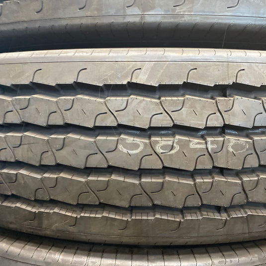11R24.5 Pirelli 16Ply AP79 3848700