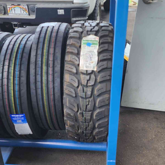 35x12.50R18 Kumho 10Ply Road Venture KL71 MT 1825213