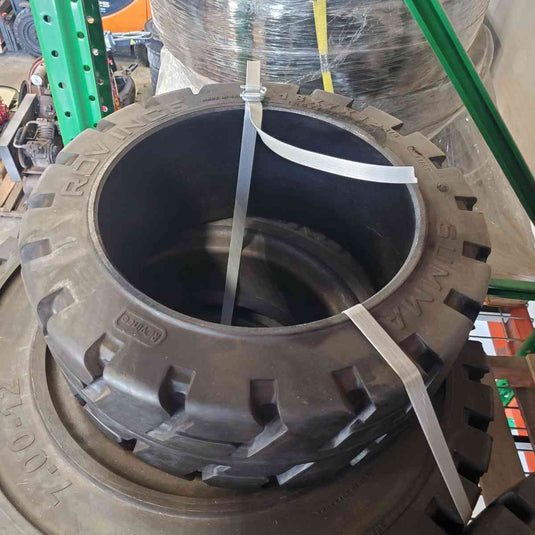 18x7x12 1/8 Rovince Summa Solid Traction (457/178-308)