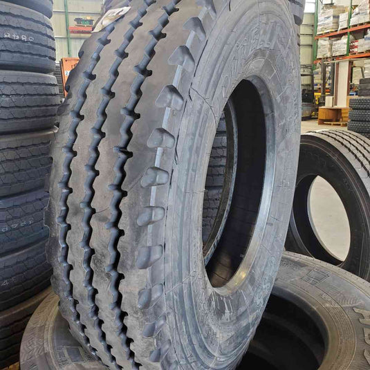 11R22.5 Pirelli FG85 16Ply