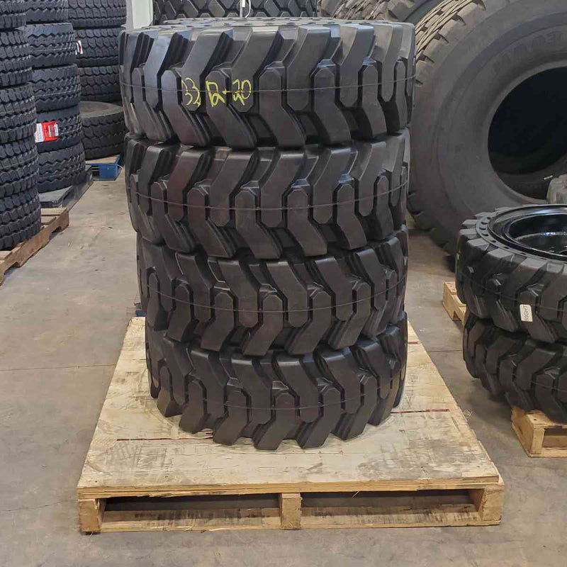 Load image into Gallery viewer, 33x12-20 Rovince SKS Solid Workmaster Tire And Wheel Assembly RL33X12-20TW
