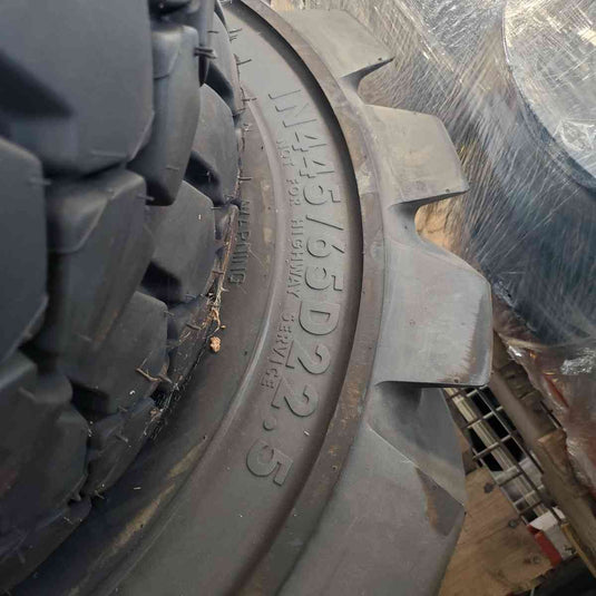 445/65D22.5 Outrigger NHS