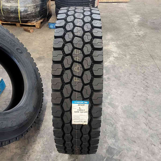 11R24.5 Sumitomo ST909 149/146L 16PR LR H 5533059