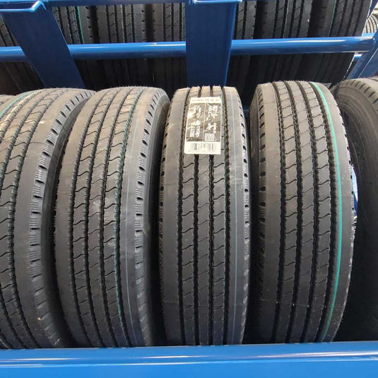 35x12.50R22 Toyo Open Country MT (Mounted)