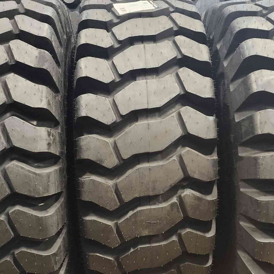 20.5-25 Galaxy 20Ply 20.5-25 E-3/L-3 TL 344469-36